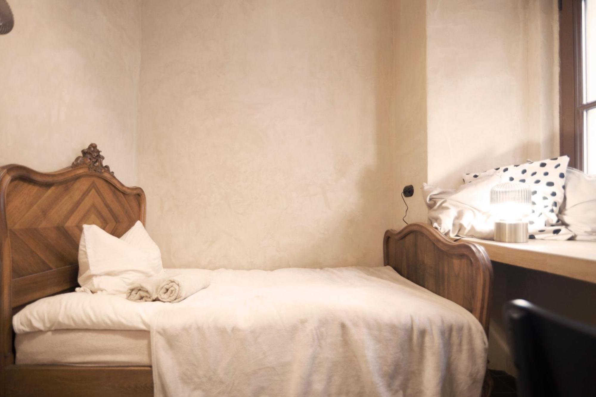 Charming / Old Town Center Apartment