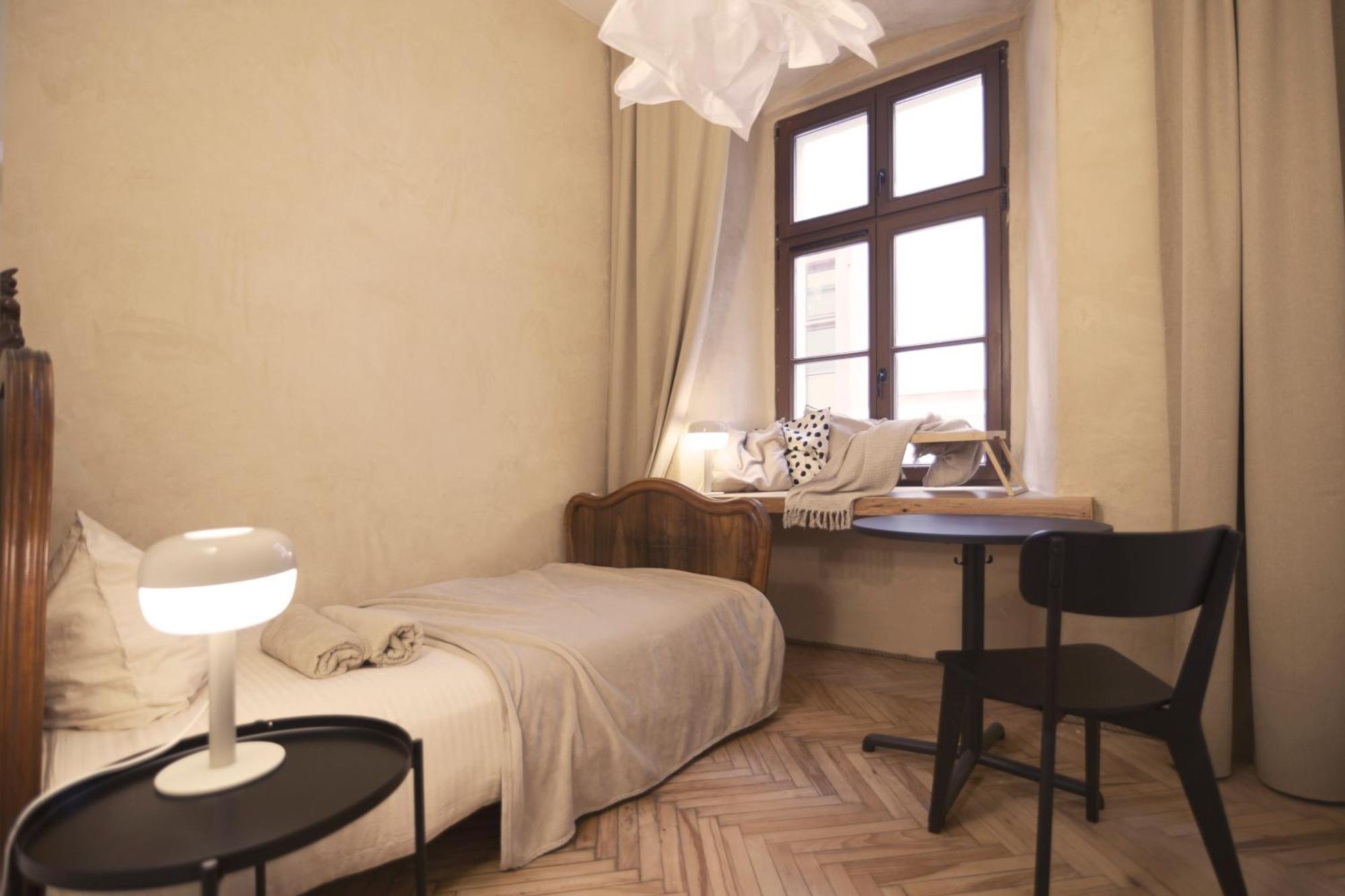 Apartment Charming / Old Town Center *